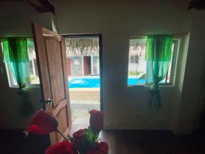 Piscina di Hostal San Andrés de k-noa o nelle vicinanze