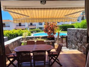 Bazén v ubytování Salinas Cancajos nebo v jeho okolí