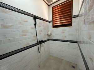 Ketut Losmen Bungalows Lembongan的一间浴室