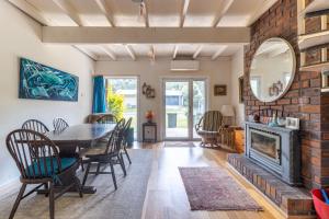 Imagen de la galería de Waterhaven, en Berrara 19 fotos más