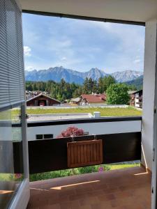 Zdjęcie z galerii obiektu Apartment Jagdberg - Haus Alpenland w mieście Seefeld in Tirol