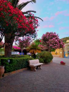Zahrada ubytování Villaggio Hotel Club Calanovellamare