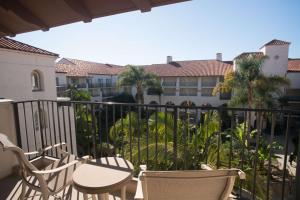 Ein Balkon oder eine Terrasse in der Unterkunft Hyatt Regency Huntington Beach Resort and Spa