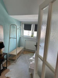 Koupelna v ubytování Gemütliche Dachgeschosswohnung