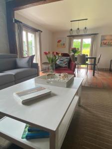 Ruang duduk di Villa 'T Zeehuysje