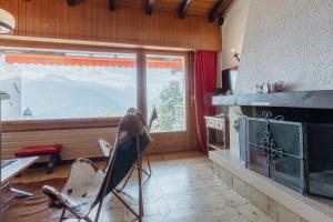 Nespecifikovaný výhled na hory nebo výhled na hory při pohledu z apartmánu