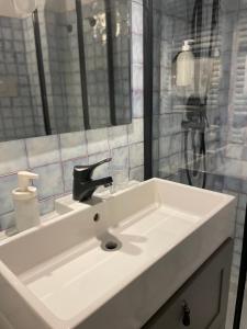 Koupelna v ubytování Le Camere di Bsuites Affittacamere