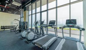 Fitness centrum a/nebo fitness zařízení v ubytování Beach Bay Hotel Mirfa