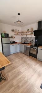 Η κουζίνα ή μικρή κουζίνα στο Joli studio