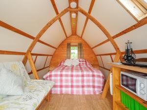 Kuchyň nebo kuchyňský kout v ubytování Rabbit Warren Penbugle Organic Farm