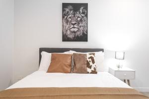 Foto Melbourne'is asuva majutusasutuse Perfect 2br1ba Apt In Melbourne Cbdbalcony galeriist