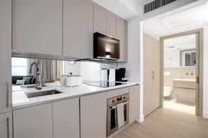 Kuchyň nebo kuchyňský kout v ubytování Vonder Miami Beach - Unit 9