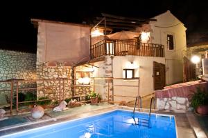 The swimming pool at or close to Tsivaras Villas