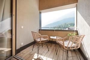 Výhľad na hory alebo výhľad na hory priamo z apartmánu + 6 fotografií