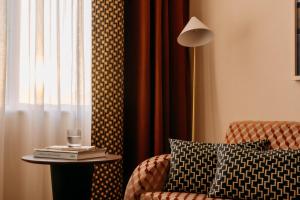 Posezení v ubytování De Plesman Hotel The Hague