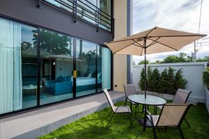 Κήπος έξω από το The Rich 534 Hua Hin Private Pool Villa