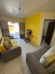 Ruang duduk di Casa Amarela Milagres