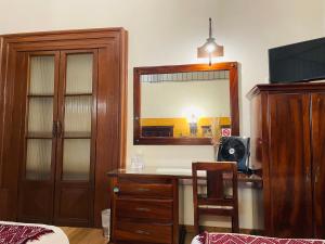TV a/nebo společenská místnost v ubytování Hotel Historia + 37 fotografií