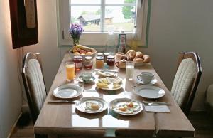 Gallery image of Panorama Jurte Über Dem Uri-See A in Sisikon