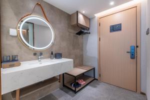 Koupelna v ubytování Yizhi Hotel - Guangzhou Tower Metro Station Pazhou Convention and Exhibition Center Branch