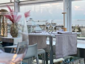 Balcone o terrazza di Ambasciatori Suite Hotel