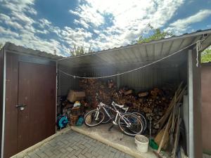 Jízda na kole v ubytování Загородный дом в Пырыта nebo okolí