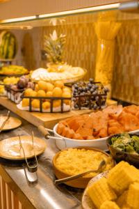 Comida no hotel ou em algum lugar perto