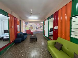 Χώρος καθιστικού στο Slim Village Palm House - 2 rooms, 8 beds, 8 persons