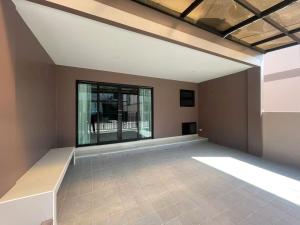Fotografie z fotogalerie ubytování Long-term renting benefits Jomtien Beach The Venice Villa v destinaci Ban Huai Yai