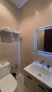 Vannituba majutusasutuses شقق هوليداي بلس مشرفه - Holiday Plus Mishrifah Apartments