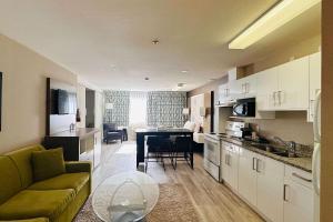 A kitchen or kitchenette at Quality Inn