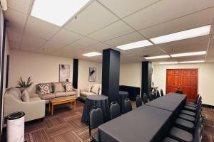 A seating area at Quality Inn