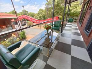 Un balcon sau o terasă la Ramai Cottage