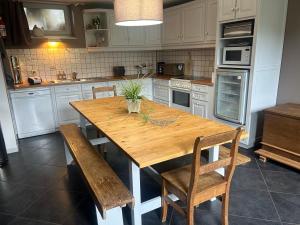 Kuchyň nebo kuchyňský kout v ubytování Appartement dans une maison de charme. + 12 fotografií