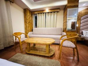 Posezení v ubytování Hotel Vishranti