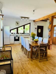 Dapur atau dapur kecil di Park Wilkasy