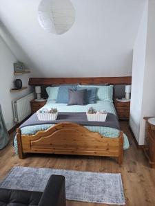 Χώρος καθιστικού στο Coastal Family Retreat Donaghadee