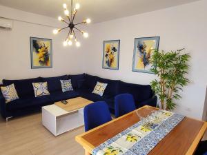 Χώρος καθιστικού στο Hidden Gem, modern 2bedroom, amazing terrace-FREE PARKING-YOUR HOME AWAY FROM HOME