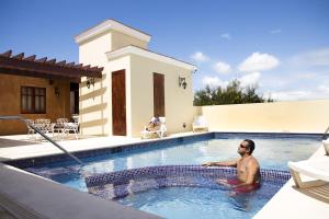 Bazén v ubytování Boutique Hotel Palacio nebo v jeho okolí