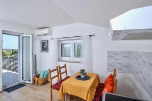 Gallery image of Goldfinch Estate in Banjole
