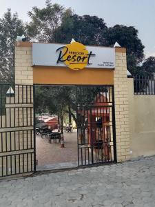 Certifikát, hodnocení, plakát nebo jiný dokument vystavený v ubytování Freedom Resort + 5 fotografií