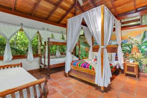 Φωτογραφία από το άλμπουμ του Ian Anderson Caves Branch Jungle Lodge σε Belmopan