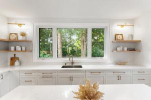 Ảnh trong thư viện ảnh của Luxury Home - 5 min from airport, 15 to downtown ở Toronto