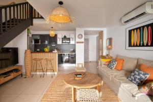 Kuchyň nebo kuchyňský kout v ubytování Exceptionnel ! Appartement 2 chambres vue sur le lagon + 37 fotografií