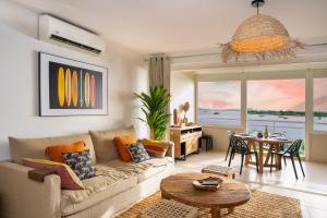 Posezení v ubytování Exceptionnel ! Appartement 2 chambres vue sur le lagon