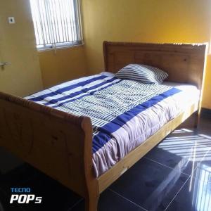 Postel nebo postele na pokoji v ubytování Modern 5Bed 4Bath Gated House