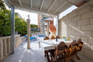 Gallery image of Apartmani Jakov in Podstrana