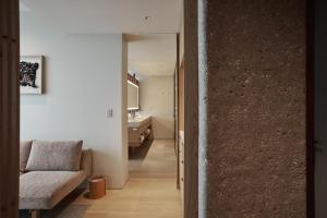 TRUNK(HOTEL) YOYOGI PARK的休息区