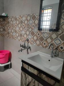 Koupelna v ubytování Mansons Homestay