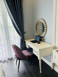Ảnh trong thư viện ảnh của Vườn Vua Resort & Spa - Biệt Thự Khoáng Nóng 2 ngủ, ăn sáng và ăn tối ở Ðồng Phú